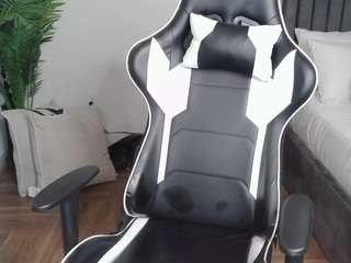 january-rose — Camsoda recorded stream image, 18.10.2025 01:20