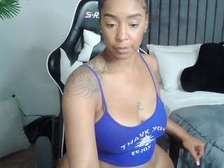 january-rose — Camsoda recorded stream image, 18.10.2025 01:20