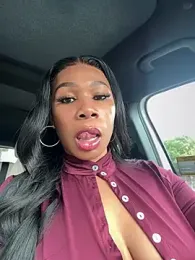 Belle___ — Stripchat recorded stream image, 18.10.2025 15:50