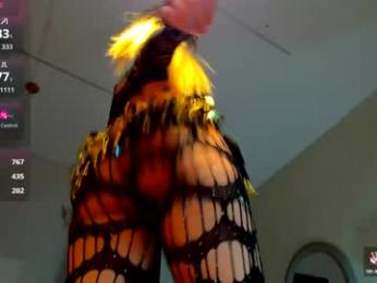 sassyt33n — Chaturbate recorded stream screenshot (19 Oct 2025)