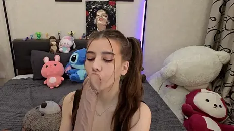 dolly_ll — Stripchat recorded stream image, 19.10.2025 13:20