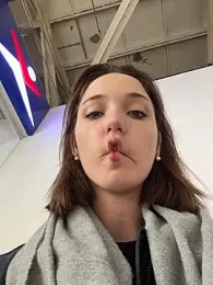 DollyTall — Stripchat recorded stream image, 20.10.2025 08:10
