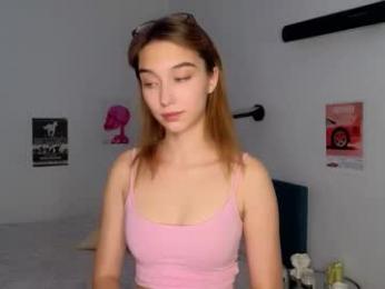 smoothnesss — Chaturbate recorded stream image, 21.10.2025 09:10