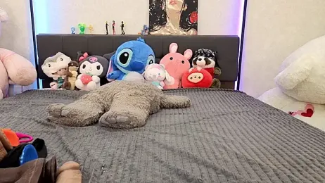 dolly_ll — Stripchat recorded stream image, 23.10.2025 13:10