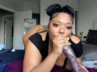 siennadivyne — Camsoda recorded stream screenshot (23 Oct 2025)