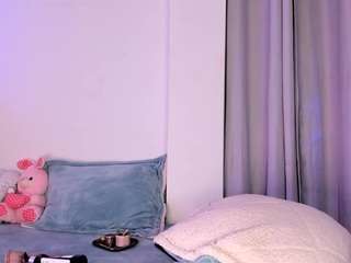 liliimoon — Camsoda recorded stream image, 24.10.2025 06:00
