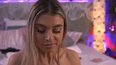 HaileyMadow — Stripchat recorded stream image, 24.10.2025 06:30