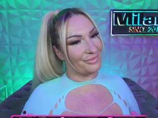 tamaramilano — Camsoda recorded stream image, 24.10.2025 08:20