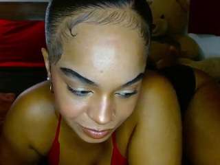 giatailor — Camsoda recorded stream image, 24.10.2025 07:30