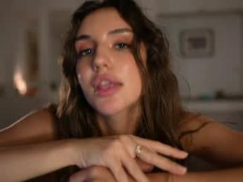 valerieh — Chaturbate recorded stream image, 25.10.2025 02:10