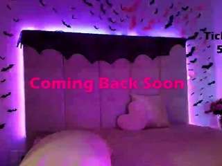 briannabrave — Camsoda recorded stream image, 25.10.2025 03:00