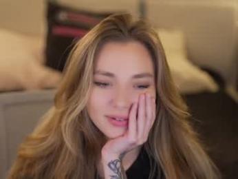 anabel054 — Chaturbate recorded stream screenshot (25 Oct 2025)