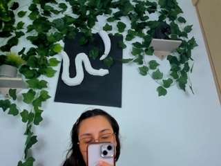 nataliepeterson — Camsoda recorded stream image, 25.10.2025 21:40