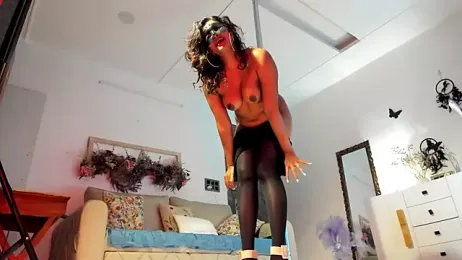 Bad_Girl_Kayra69 — Stripchat recorded stream image, 26.10.2025 00:20