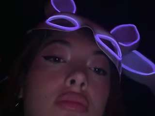 cheerrybomb — Camsoda recorded stream image, 25.10.2025 21:50