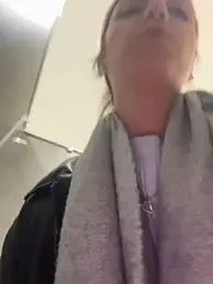 DollyTall — Stripchat recorded stream image, 26.10.2025 07:10