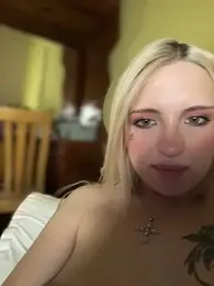 Melissa_cum — Stripchat recorded stream image, 26.10.2025 21:00
