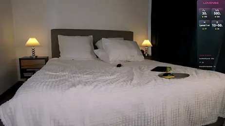 WOW-PeaCH-Girl — Stripchat recorded stream screenshot (27 Oct 2025)