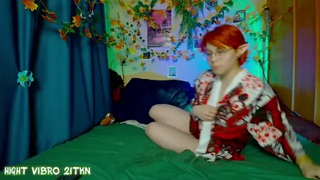 TrickyKitsune — Stripchat recorded stream image, 27.10.2025 13:40