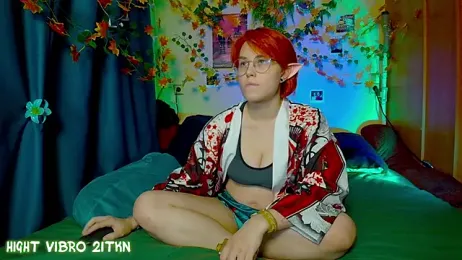 TrickyKitsune — Stripchat recorded stream image, 27.10.2025 13:40