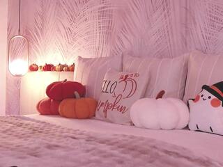 Eva Sin — Flirt4free recorded stream screenshot (27 Oct 2025)