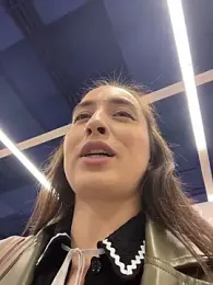 Holly_Play — Stripchat recorded stream image, 28.10.2025 09:00