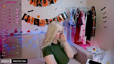 Tasty_booty — Stripchat recorded stream image, 29.10.2025 04:30