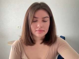 youramy — Camsoda recorded stream image, 30.10.2025 07:50