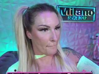 tamaramilano — Camsoda recorded stream image, 30.10.2025 08:50