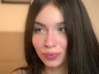 vivid_girls — Chaturbate recorded stream image, 30.10.2025 07:20