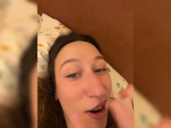 Chikipikin — Bongacams recorded stream screenshot (31 Oct 2025)