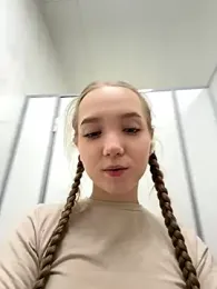 bambi_lu — Stripchat recorded stream image, 31.10.2025 16:30