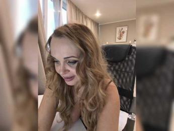 Milf_Zabava — Bongacams recorded stream image, 01.11.2025 08:40