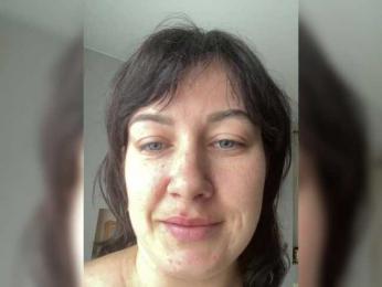 KatrinZeta — Bongacams recorded stream screenshot (02 Nov 2025)