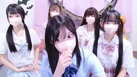 Yurie_ — Stripchat recorded stream screenshot (02 Nov 2025)