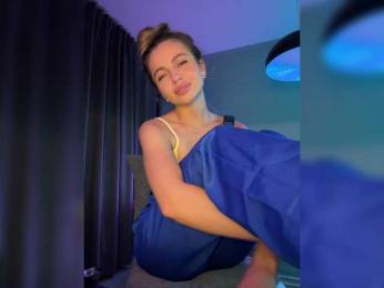 Nataliecroys — Bongacams recorded stream screenshot (02 Nov 2025)