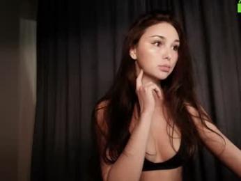 hollyextra — Chaturbate recorded stream image, 02.11.2025 21:20