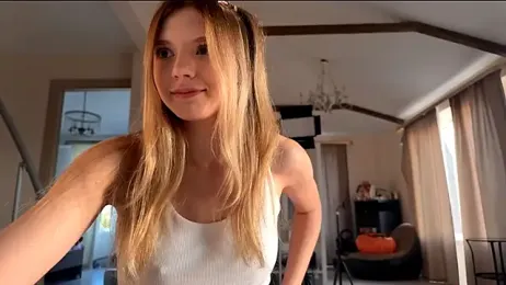 FruityXo — Stripchat recorded stream screenshot (03 Nov 2025)