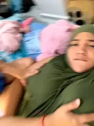 sweetmuslim01 — Stripchat recorded stream image, 03.11.2025 23:10