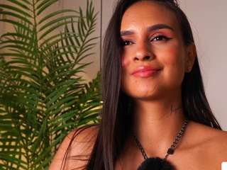 alana-haze — Camsoda recorded stream image, 04.11.2025 02:10