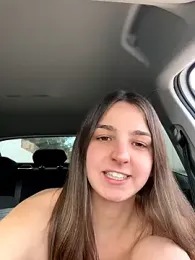 DoriDeluxe66 — Stripchat recorded stream screenshot (04 Nov 2025)