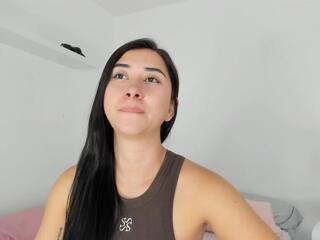 Alisson Mendez — Flirt4free recorded stream screenshot (04 Nov 2025)