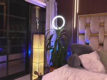 alicia_lang — Chaturbate recorded stream screenshot (04 Nov 2025)