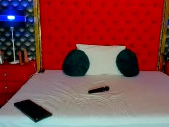 valleriejonnes — Chaturbate recorded stream screenshot (04 Nov 2025)