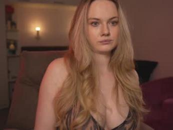 your_kat — Chaturbate recorded stream screenshot (05 Nov 2025)