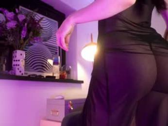 littlee33 — Chaturbate recorded stream image, 05.11.2025 21:10