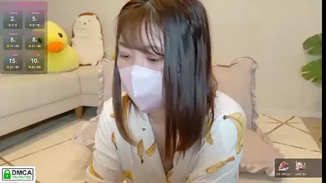 SUZU_ — Stripchat recorded stream image, 05.11.2025 22:00