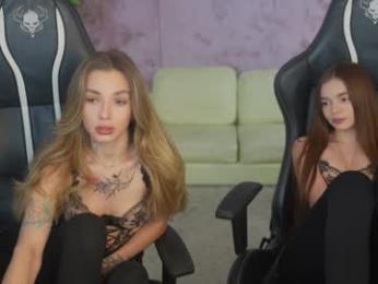 anabel054 — Chaturbate recorded stream screenshot (05 Nov 2025)