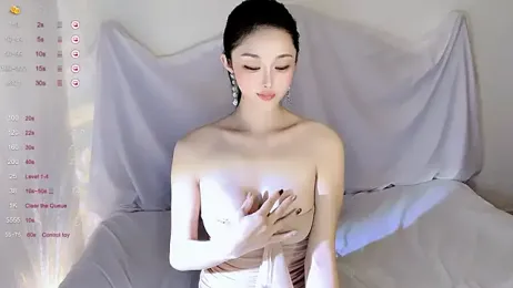 Irene--- — Stripchat recorded stream screenshot (06 Nov 2025)