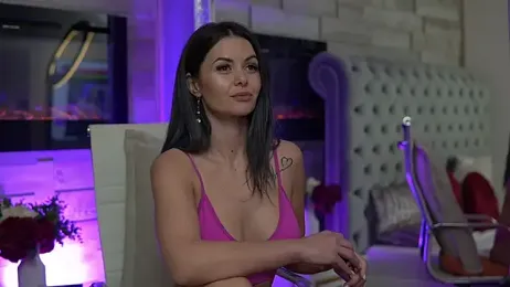 SeductiveMom — Stripchat recorded stream screenshot (06 Nov 2025)